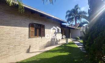 Imagem 4: Casa com 3 dormitórios para alugar por R$ 4.000/mês - Czerniewicz - Jaraguá do Sul/SC