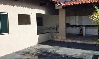 Imagem 2: CASA JARDIM AMÉRICA LOTE INDIVIDUAL 3 QUARTOS SUÍTE PORCELANATO PISCINA TODA REFORMADA FIN