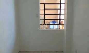 Imagem 4: Exclusividade Guarida: Casa residencial ampla de 1 dormitório, com pátio, no bairro Petróp