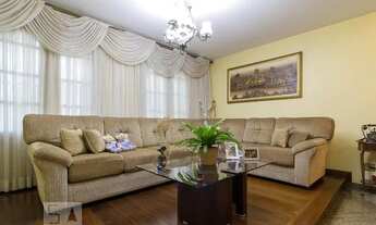 Imagem: Casa à Venda - Belém, 3 Quartos, 240 m2