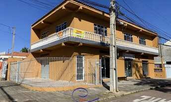 Imagem: 220m² SOBRADO COM LOJA COMERCIAL NO TERREO