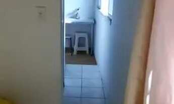 Imagem 4: ALUGO ANUAL 1 QUARTO E COZINHA