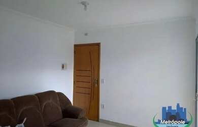 Imagem 2: Apartamento com 2 dormitórios para alugar, 54 m² por R$ 1.125/mês - Vila Nova Bonsucesso