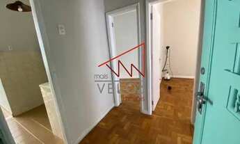 Imagem 3: Apartamento para venda possui 60 metros quadrados com 2 quartos em Ipanema - Rio de Janeir