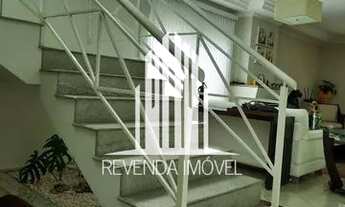 Imagem 7: Casa de 344m² com 4 quartos sendo 2 suítes, 5 banheiros e 2 vagas de garagem no Residencia