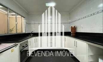 Imagem 5: Sobrado à venda 234m² 4 dormitórios 3 suítes 4 banheiros 3 vagas de garagem Joanópolis