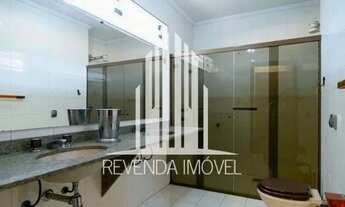 Imagem 7: Sobrado a venda com 4 Suítes em Santo Amaro - 4 Vagas Cobertas e Portão Automático