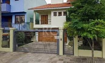 Imagem 2: Casa para Venda - 310m², 4 dormitórios, sendo 2 suites, 4 vagas - Jardim Itu