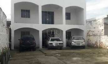 Imagem: Sobrado à venda no bairro Ipê - São José