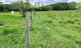 Imagem 4: LF1- Vendo Terreno demarcados e plano