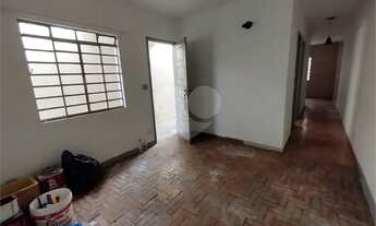 Imagem 6: Casa TÉRREA com 2 Dormitórios em ótima localização no Campo Limpo