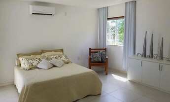 Imagem 6: GUARAJUBA 4 SUITES COND PARAISO DOS LAGOS COM PISCINA