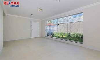 Imagem 3: Casa à venda, com 240m2 de área construída e 480m2, totalmente reformada, no Bairro Fanny