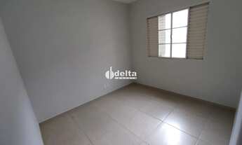 Imagem 9: Casa residencial com 3 quartos sendo 1 suíte, disponível para locação no bairro Tubalina e