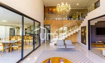 Imagem 2: Sobrado de Esquina no Alphaville Araguaia Sofisticação e Lazer Completo