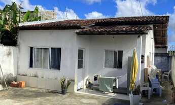 Imagem 4: Vendo chave de casa no Rosa de Maio