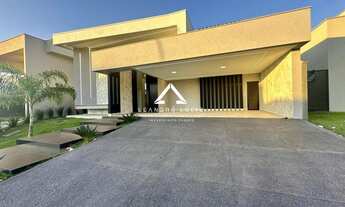 Imagem 2: Casa em Condomínio para Venda em Goiânia, Residencial Goiânia Golfe Clube, 4 dormitórios