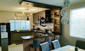 Imagem: Casa com piscina em condomínio para locação