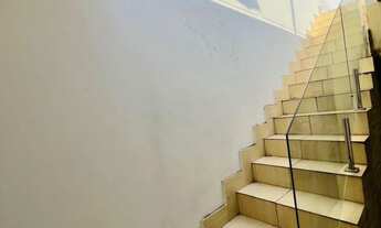 Imagem 5: Casa grande com 4 vagas coberta no centro Bairro Vila Góis Anápolis