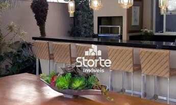 Imagem 3: Casa fino acabamento com 4 suítes à venda, 416m² por R$ 3.700.000 - Condomínio Gávea Hill