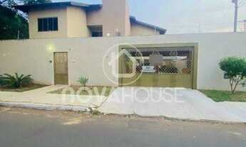 Imagem 2: SOBRADO COM 05 DORMITÓRIOS À VENDA, 331 M² POR R$ 1.900.000 - CARANDÁ BOSQUE - CAMPO GRAND