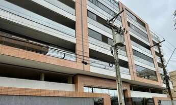 Imagem 2: Amplo apartamento 03 quartos todo avarandado no Braga