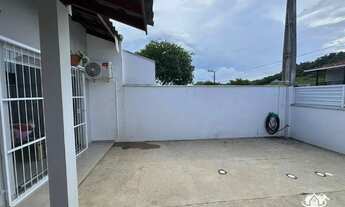 Imagem 3: Casa mobiliada com suíte para locação anual no bairro Itajuba em Barra Velha