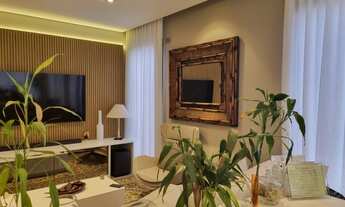 Imagem 7: Casa de condomínio sobrado para venda possui 297 metros quadrados com 4 quartos