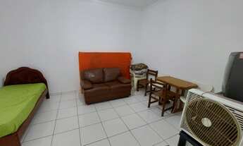 Imagem 3: KIT ESPAÇOSA NA GUILHERMINA EM PRAIA GRANDE 1 QUARTO COZINHA 1 BANHEIRO SOCIAL COM BOX