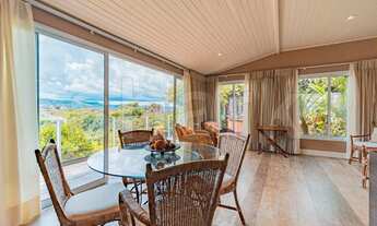 Imagem 2: Casa de condomínio para venda tem 260 metros quadrados com 2 quartos