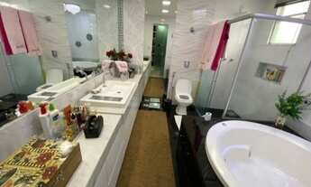 Imagem: Alugo excelente sobrado com piscina!