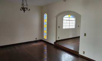 Imagem 5: Casa para aluguel com 268 metros quadrados com 4 quartos em Sagrada Família - Belo Horizon