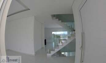 Imagem 6: Alto Padrão, 3 Belas Suítes, Piscina e Salão de Festas. Magnífica e Imponente