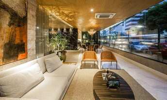 Imagem: 4 SUÍTES MONT TREMBLANT 300m2 UMARIZAL