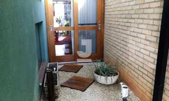 Imagem 3: Linda Casa Sobrado a venda Swiss Park - Vevey