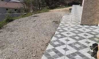 Imagem: Aluga se uma casa em Colombo