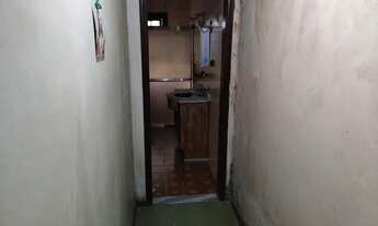 Imagem 2: Imóvel comercial para aluguel possui 180 metros quadrados com 4 quartos em Centro - Macaé