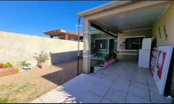 Imagem 2: Aproveite essa chance: Casa geminada de 2 dormitórios em Tramandaí por apenas R$ 194 mil