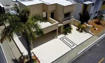 Imagem: Casa de condomínio para venda possui 320