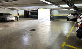 Imagem 3: Apartamento região central 1 por andar 2 garagens individual andar alto