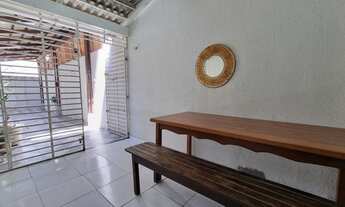 Imagem 5: Casa Duplex com excelente localização na Messejana! Área de 115m2 e 4quartos