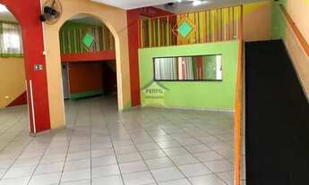 Imagem 2: LINDO SOBRADO À VENDA! no bairro Colônia, 3 dorm, 1 suíte, 2 vagas, sacada, varanda, churr