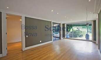 Imagem 6: Casa com jardim em ótima localização