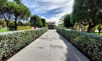 Imagem 3: Alugue casa 4/4 em condomínio de alto padrão