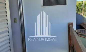 Imagem 3: Casa assobradada com 1 dorm e 2 vagas de garagem