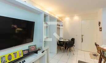 Imagem 4: Apartamento para Aluguel - São Cristóvão, 2 Quartos, 49 m2