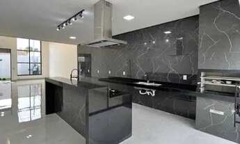 Imagem 3: Casa para venda possui 118 metros quadrados com 3 quartos em Campo Comprido - Curitiba - P