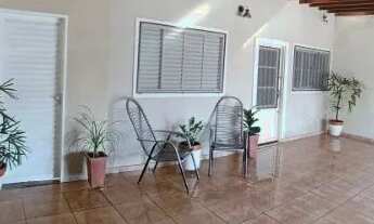 Imagem 2: Oportunidade - Casa a venda no Parque dos Flamboyans