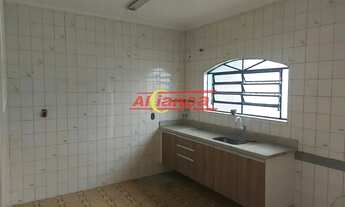 Imagem 6: ÓTIMA CASA COM 176m² COM 3 QUARTOS E 3 VAGAS DE GARAGEM - JARDIM MAIA - GUARULHOS/SP