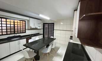 Imagem 7: VENDA Casa com 5 dormitórios